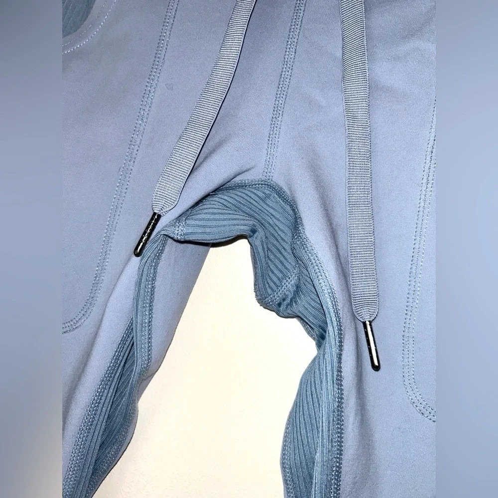 Glyder XS High-Waisted‎ Ice Blue Shape Leggings Joggers Pockets Ribbed Panels